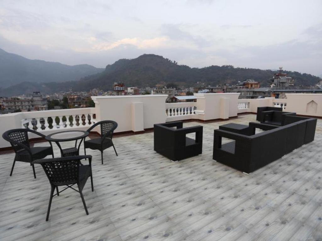 Da Yatra Courtyard Hotel & Resort Ποκάρα Εξωτερικό φωτογραφία
