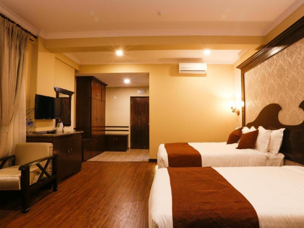 Da Yatra Courtyard Hotel & Resort Ποκάρα Εξωτερικό φωτογραφία