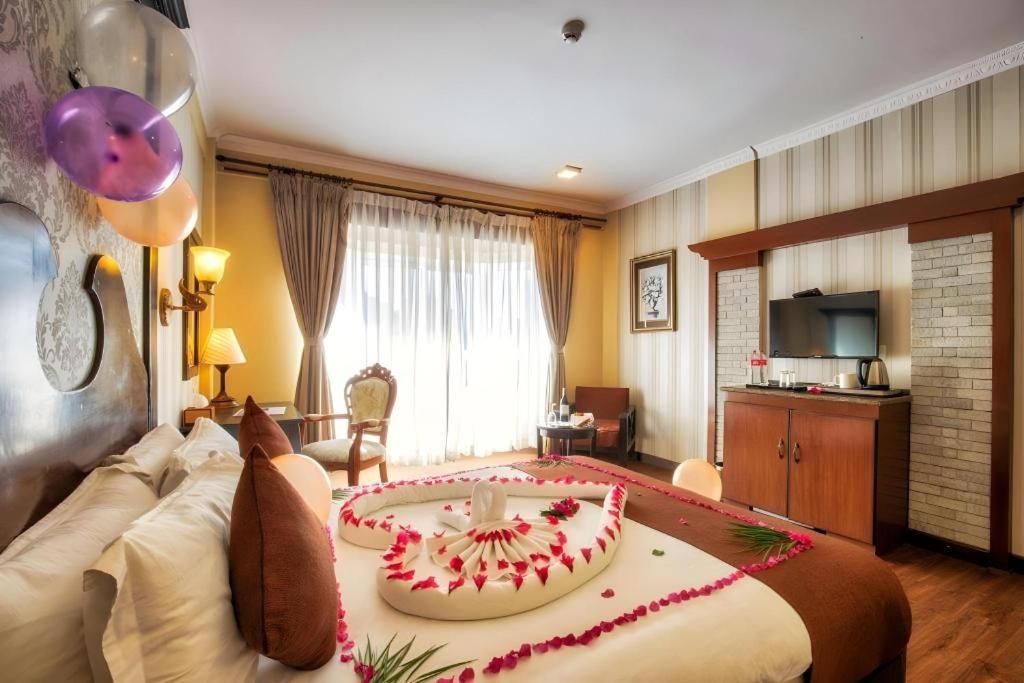 Da Yatra Courtyard Hotel & Resort Ποκάρα Εξωτερικό φωτογραφία