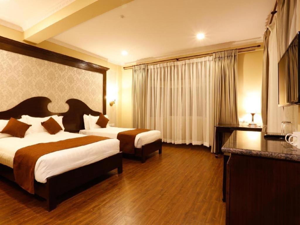 Da Yatra Courtyard Hotel & Resort Ποκάρα Εξωτερικό φωτογραφία
