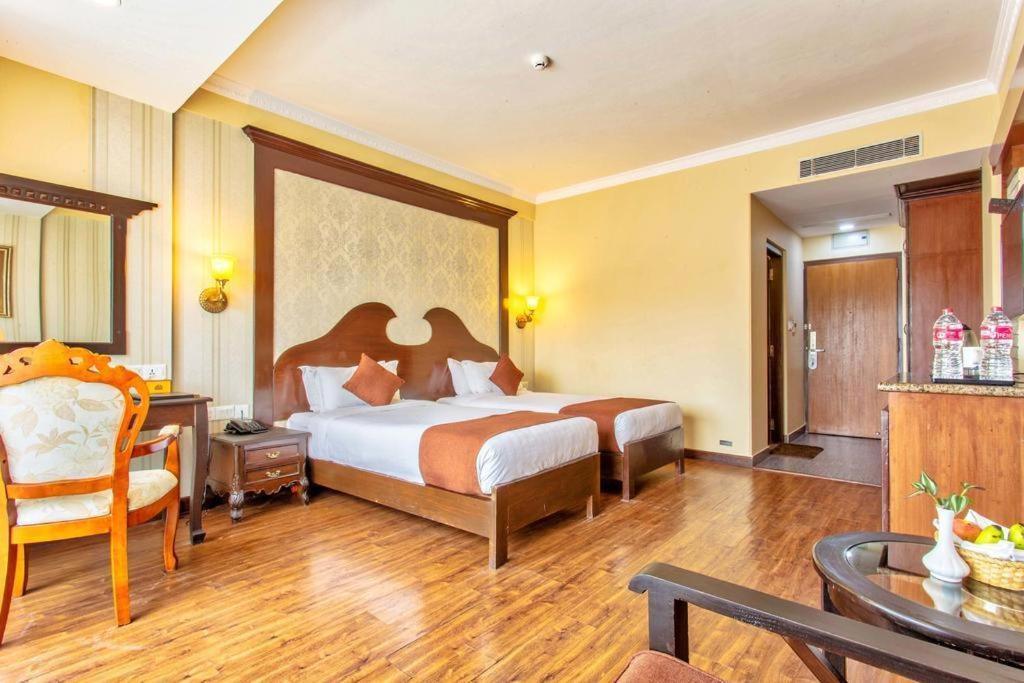 Da Yatra Courtyard Hotel & Resort Ποκάρα Εξωτερικό φωτογραφία